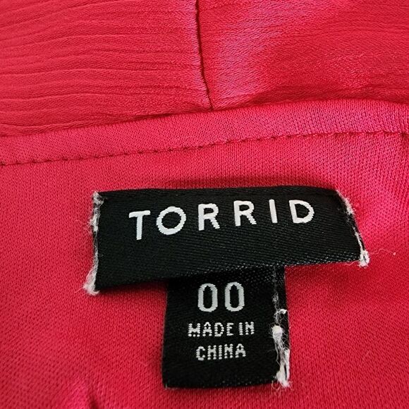 Torrid Women's Adjustable Spagetti Strap Front Ruffle Lined Top Size 00 Or M/L - Picture 6 of 6